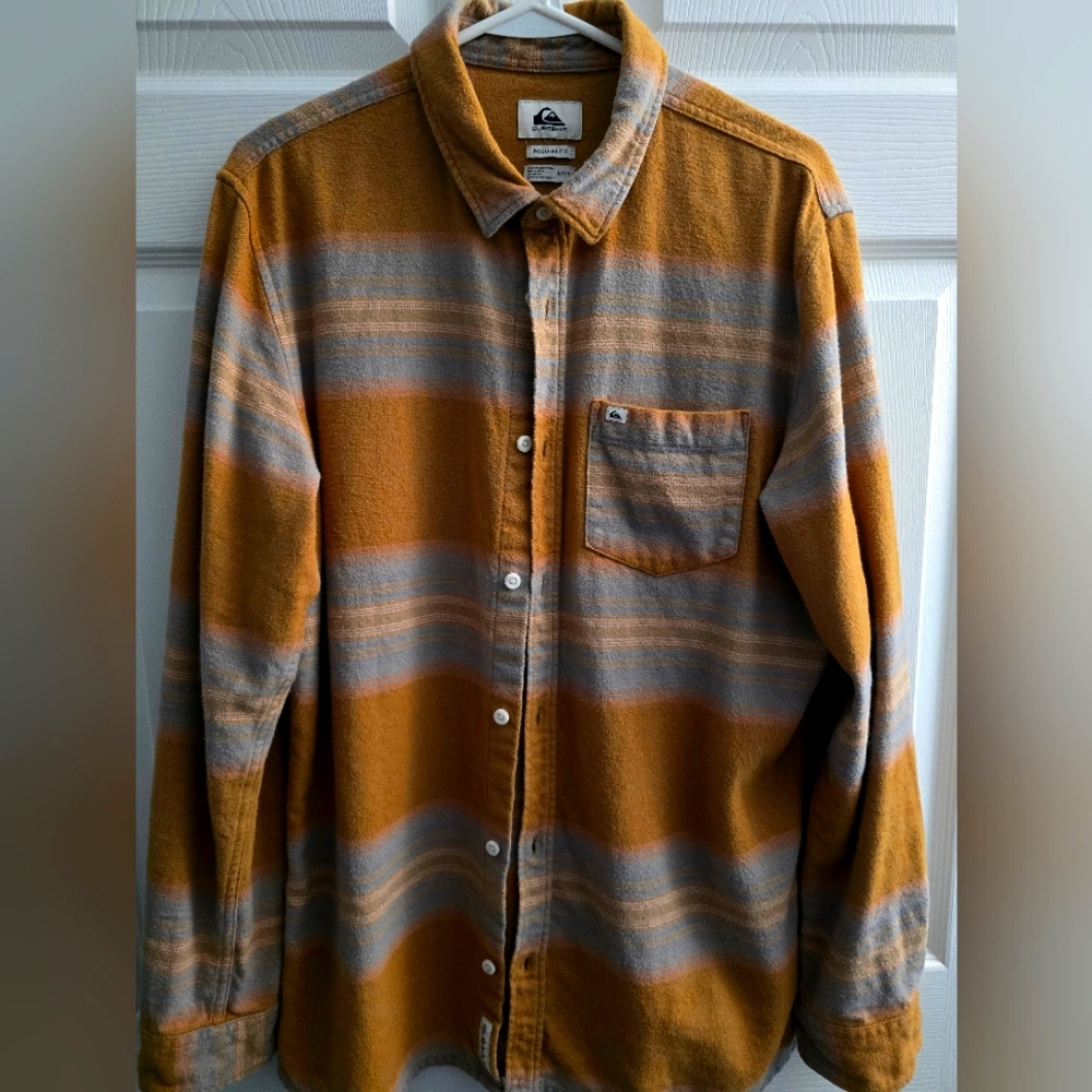 Quicksilver Long Sleeve